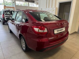 2026 Lada (ВАЗ) Granta I Рестайлинг, красный, 1151000 рублей, вид 4