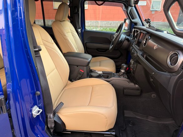 2018 Jeep Wrangler IV (JL), синий - вид 19