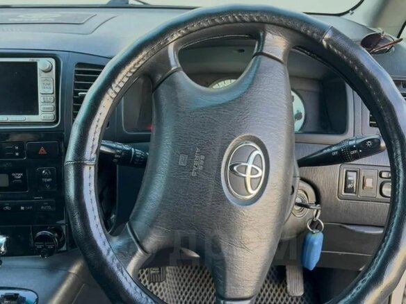 2002 Toyota Corolla Spacio II, серый, 400000 рублей - вид 2