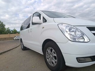 2011 Hyundai Grand Starex I, белый, 1350000 рублей, вид 4