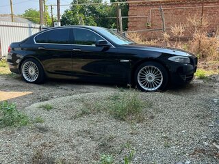 2012 BMW 5 серии 520d VI (F10/F11/F07), чёрный, 1750000 рублей, вид 3