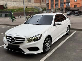 2013 Mercedes-Benz E-Класс 200 IV (W212, S212, C207) Рестайлинг, белый, 1900000 рублей, вид 1