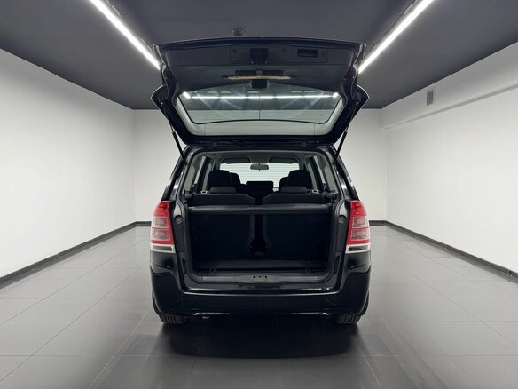 2010 Opel Zafira B Рестайлинг, чёрный, 875000 рублей - вид 6