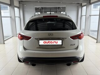 2011 Infiniti FX37 II (S51) Рестайлинг, белый, 2050000 рублей, вид 5
