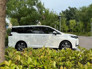 2023 GAC Trumpchi M6 Pro, белый, 1600100 рублей, вид 3