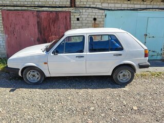 1985 Volkswagen Golf II, белый, 150000 рублей, вид 3
