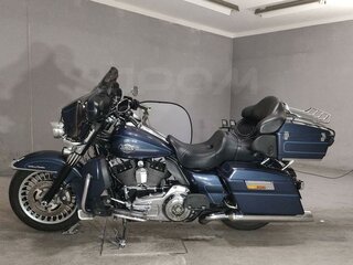 2009 Harley-Davidson Electra Glide, синий, 920000 рублей, вид 2
