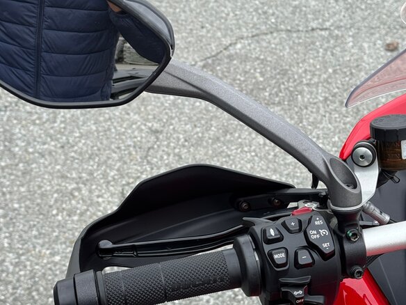 2021 Ducati Multistrada V4, красный, 1700000 рублей - вид 25