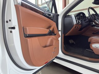 2016 Porsche Cayenne GTS II Рестайлинг (958), белый, 5800000 рублей, вид 2