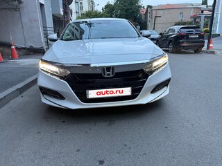 2020 Honda Accord X Рестайлинг, белый, 2100000 рублей, вид 3
