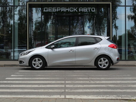 2013 Kia Ceed II, серебристый, 860000 рублей, вид 2