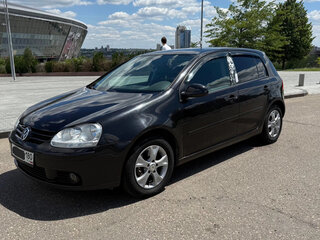 2006 Volkswagen Golf V, чёрный, 580000 рублей, вид 1