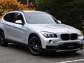 2013 BMW X1 20i I (E84) Рестайлинг, серебристый, 1265000 рублей, вид 1