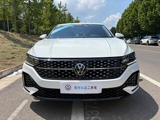 2023 Volkswagen Lavida III Рестайлинг, белый, 1292000 рублей, вид 2