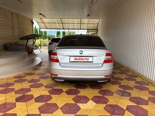 2018 Skoda Octavia III (A7) Рестайлинг, серебристый, 1550000 рублей, вид 4