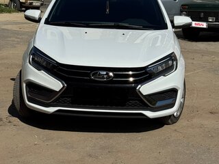 2024 Lada (ВАЗ) Vesta I Рестайлинг (NG), белый, 1300000 рублей, вид 3
