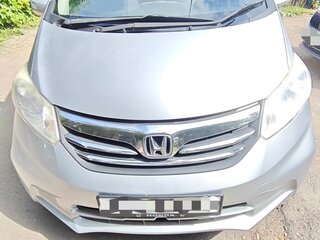 2012 Honda Freed I Рестайлинг, серебристый, 1200000 рублей, вид 2