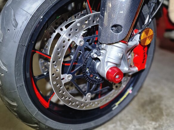 2024 Ducati Multistrada V4, красный, 3000000 рублей - вид 12