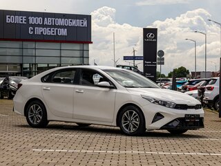 2021 Kia K3 II Рестайлинг, белый, 1655000 рублей, вид 3