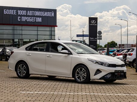 2021 Kia K3 II Рестайлинг, белый, 1655000 рублей, вид 3