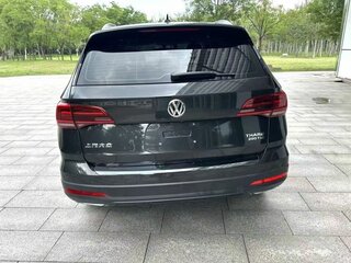 2020 Volkswagen Tharu I, серый, 1900000 рублей, вид 3