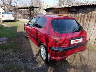 2007 Peugeot 206, красный, 220000 рублей, вид 3