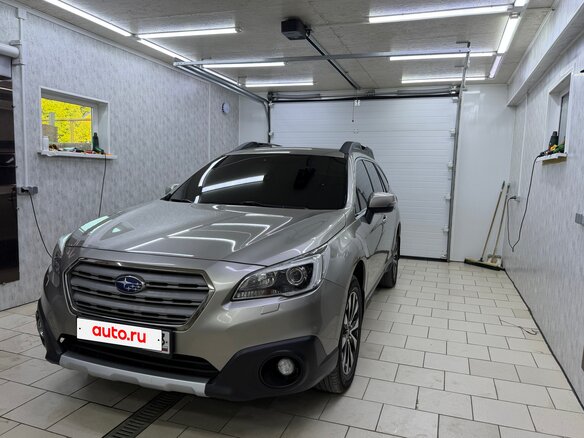 2017 Subaru Outback V, серебристый, 2350000 рублей - вид 2