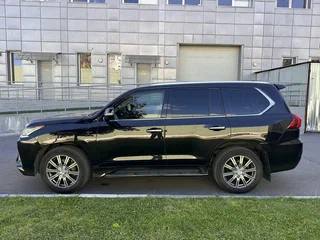 2017 Lexus LX 450d III Рестайлинг 2, чёрный, 5950000 рублей, вид 4