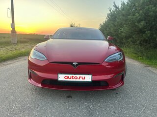 2022 Tesla Model S Long Range I Рестайлинг 2, красный, 4477424 рублей, вид 2