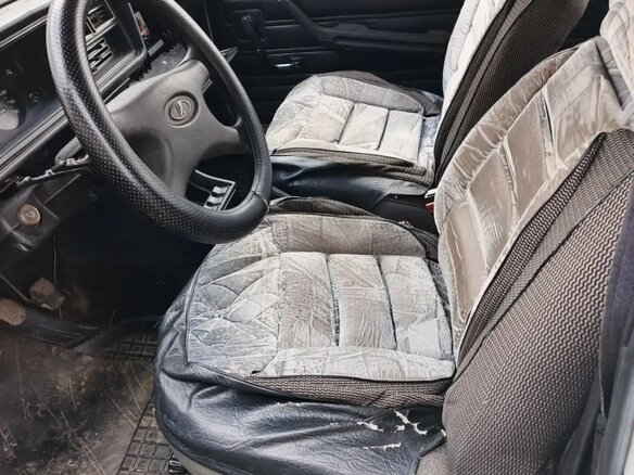 2000 Lada (ВАЗ) 2104 5-speed, белый, 100000 рублей - вид 3
