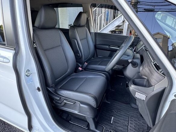 2022 Honda Freed II Рестайлинг, белый - вид 22