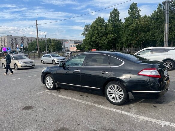 2013 Nissan Teana II (J32) Рестайлинг, чёрный, 900000 рублей - вид 8