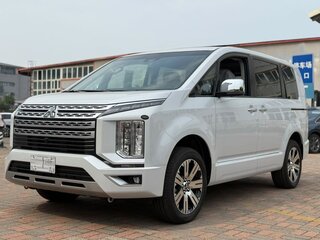 2025 Mitsubishi Delica D:5 I Рестайлинг, белый, 6120000 рублей, вид 2