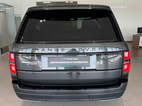 2021 Land Rover Range Rover IV Рестайлинг, серый, 6600000 рублей - вид 5