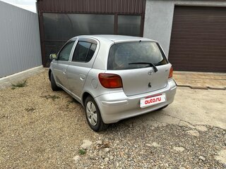 2002 Toyota Vitz I (P10), серый, 360000 рублей, вид 5