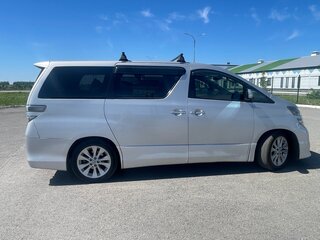 2012 Toyota Vellfire I, серебристый, 2250000 рублей, вид 5