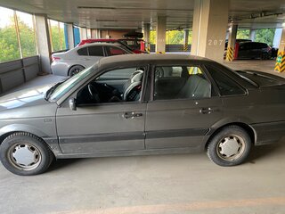 1989 Volkswagen Passat B3, серый, 250000 рублей, вид 4