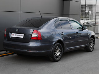 2011 Skoda Octavia II (A5) Рестайлинг, серый, 649000 рублей, вид 4