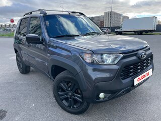 2022 Lada (ВАЗ) Niva Travel I, серый, 990000 рублей, вид 2