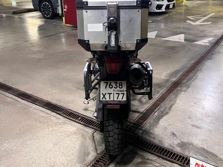 2017 Triumph Tiger 800, красный, 900000 рублей, вид 4