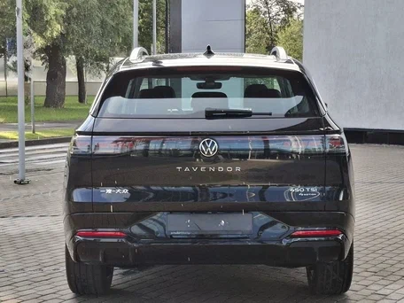 2026 Volkswagen Tavendor I Рестайлинг, чёрный, 5500000 рублей, вид 5