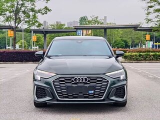 2023 Audi A3 35 TFSI Long IV (8Y), серый, 1495000 рублей, вид 2