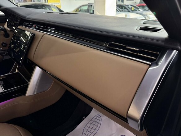 2026 Land Rover Range Rover P400 MHEV V, зелёный, 20990000 рублей - вид 33