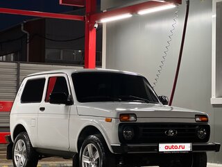 2019 Lada (ВАЗ) 2121 (4x4) I Рестайлинг (2020), белый, 799999 рублей, вид 4