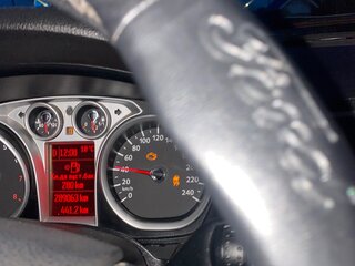 2012 Ford Kuga I, белый, 795000 рублей, вид 3
