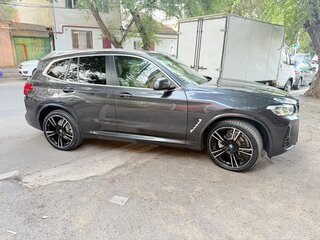 2021 BMW X3 30i III (G01) Рестайлинг, серый, 4150000 рублей, вид 5