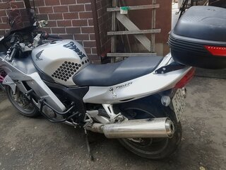 2003 Honda CBR 1100 XX, серебристый, 530000 рублей, вид 3