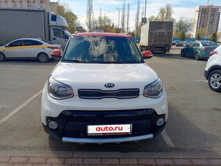 2018 Kia Soul II Рестайлинг, белый, 1800000 рублей, вид 1