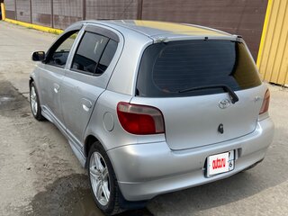 1999 Toyota Vitz I (P10), серебристый, 480000 рублей, вид 4
