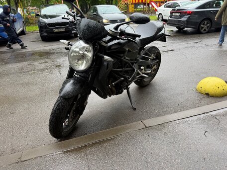 2012 MV Agusta Brutale 920, чёрный, 710000 рублей, вид 3